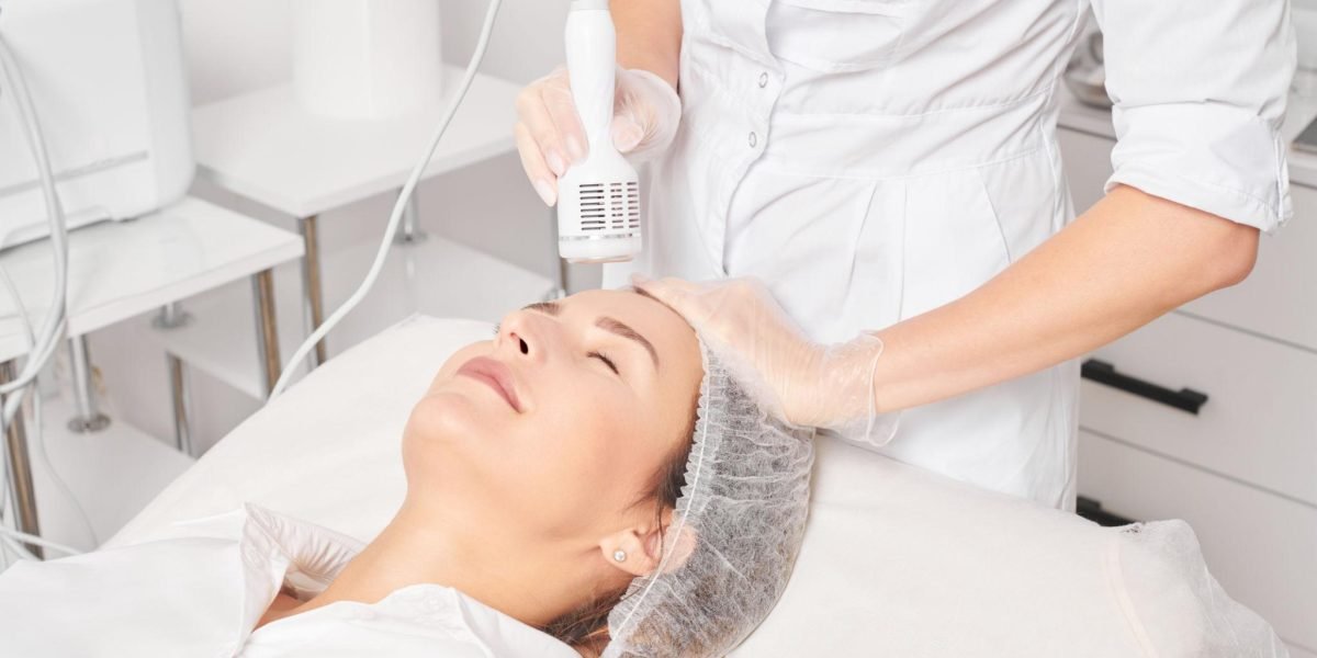 Cryo Therapy for Skin: The Secret to Instant Lift, Glow & Youthful Skin